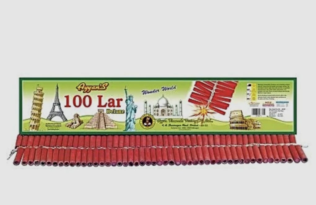 100 DLX CRACKERS